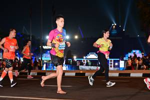 BIB: 4008, 210
                            <button type="button" onclick="openModal(15090280)" class="btn btn-primary btn-sm float-right btn-popup" data-toggle="modal" data-target=".modal-high-quality">
                        <i class="fas fa-shopping-cart"></i> Add to Cart
                    </button>
                                            <button type="button" onclick="isThisMe(15090280, true)" class="btn btn-success btn-sm float-right btn-popup btn-isme hidden" data-toggle="tooltip" data-placement="bottom" title="นี่คือรูปของคุณใช่ไหม คลิกที่นี่เพื่อเอาเข้าอัลบั้ม">
                        <i class="fas fa-plus"></i> Add to album
                    </button>
                    <button type="button" onclick="isThisMe(15090280, false)" class="btn btn-warning btn-sm float-right btn-popup btn-isnotme hidden">
                        <i class="fas fa-ban"></i> Remove from album
                    </button>